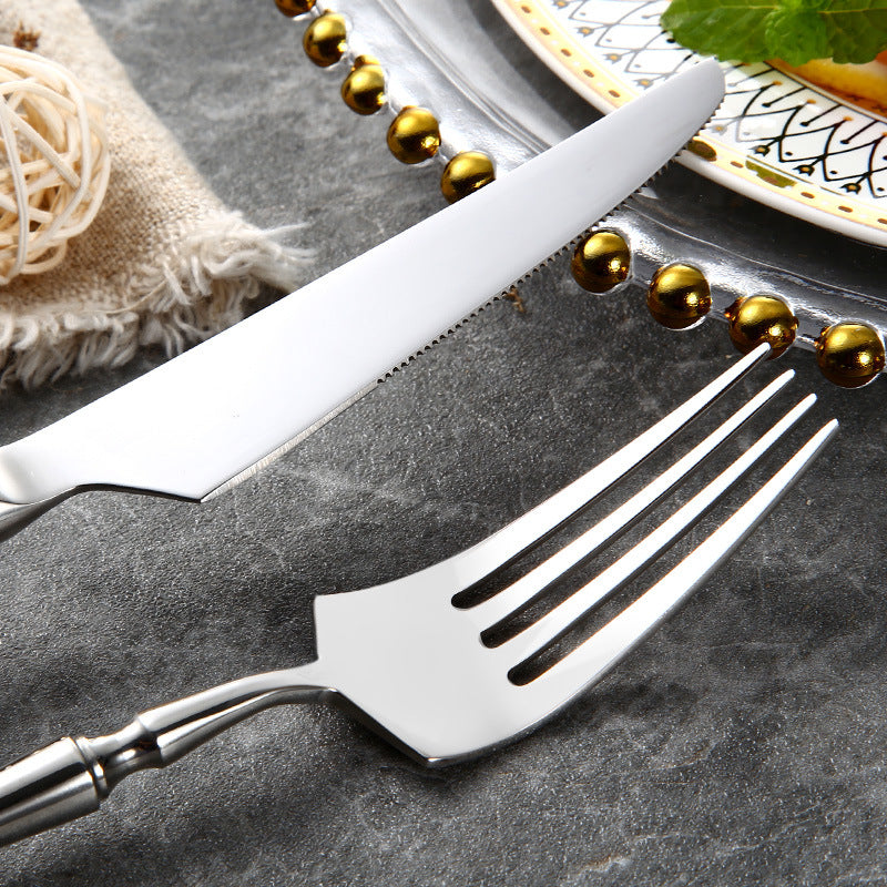 18/10 Stainless Steel Cutlery Set with Electroplated Finish and Handcrafted Design