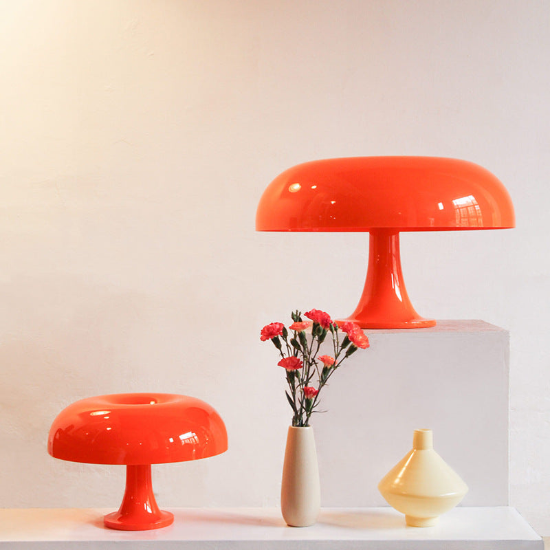 Minimalist Mushroom Table Lamp with Glass and Iron Design