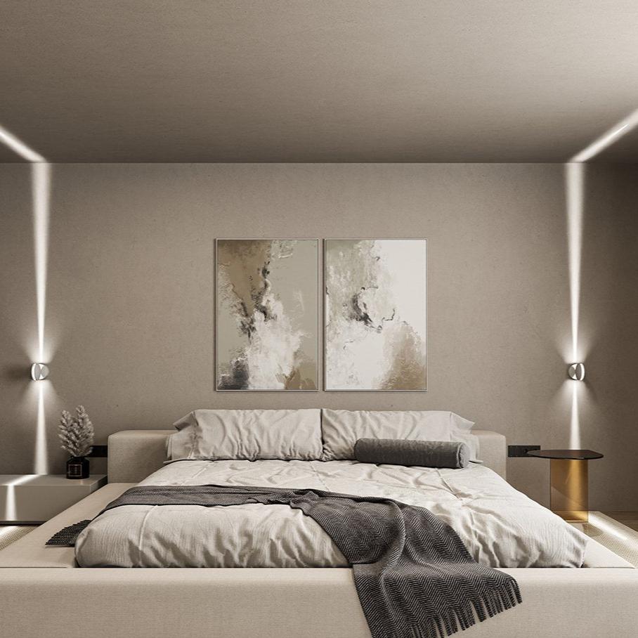 360° Adjustable LED Spotlight with Double-Sided Light Beam and IP65 Protection