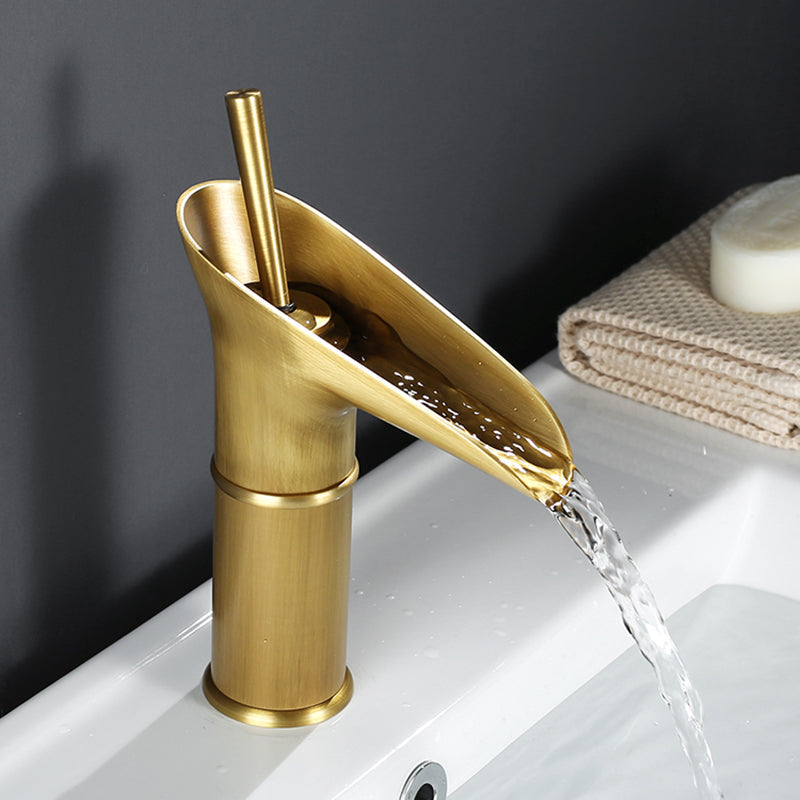 Antique Waterfall Bathroom Sink Faucet - Brass Single-Hole Tap