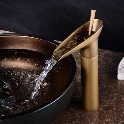Antique Waterfall Bathroom Sink Faucet - Brass Single-Hole Tap