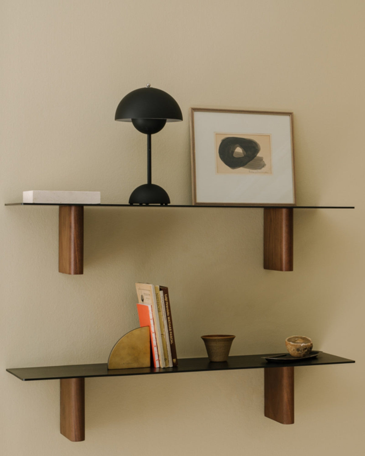 Dimmable LED Table Lamp with Scandinavian Metal Design