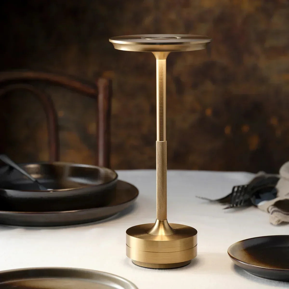 Dimmable Touch Table Lamp with Adjustable 2700–5200K Colour Temperature