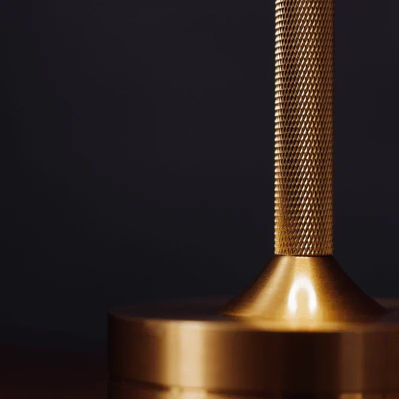 Dimmable Touch Table Lamp with Adjustable 2700–5200K Colour Temperature