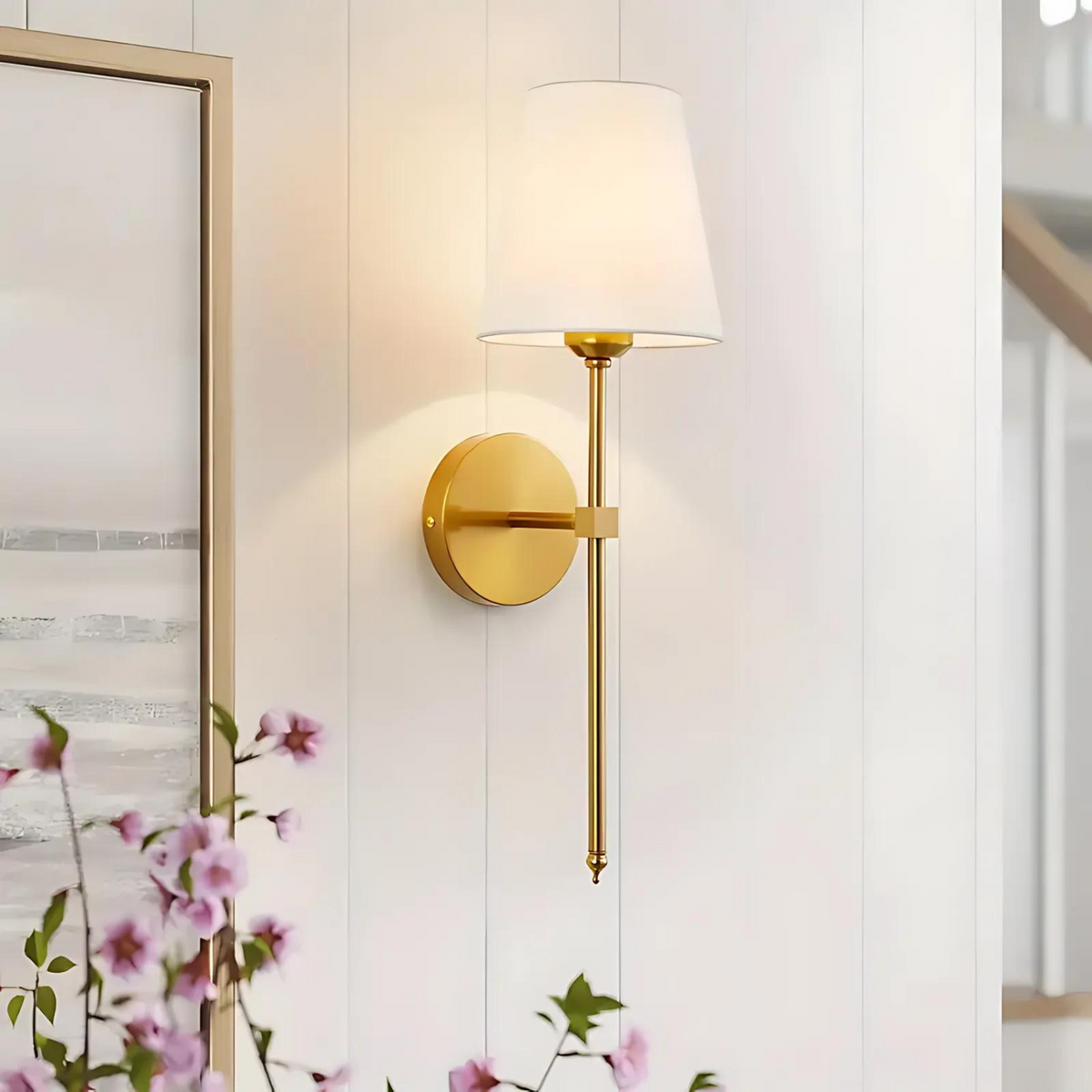 Elegant Dimmable Rechargeable LED Wall Lamp for Warm Interior Lighting