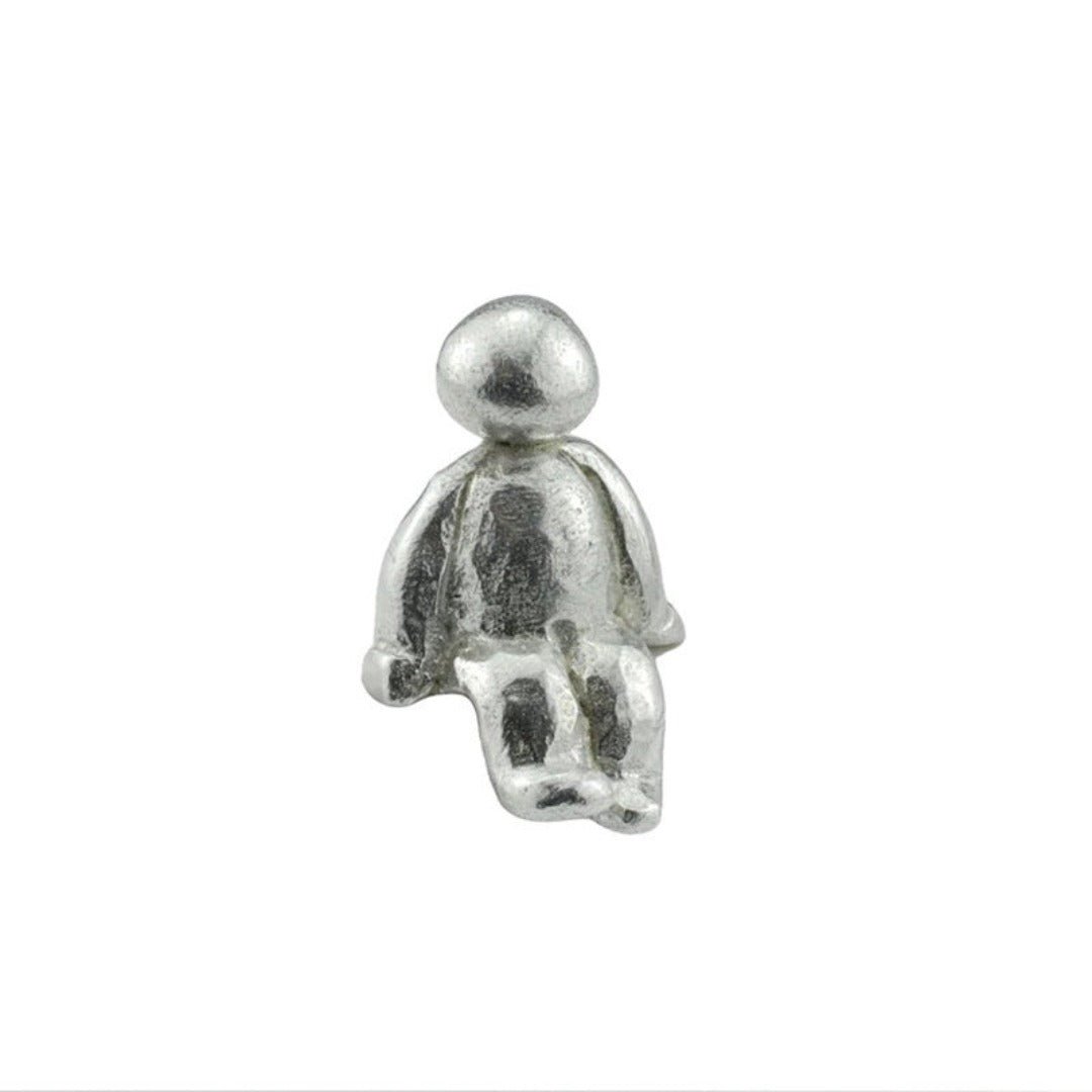 Family Sculpture – Handcrafted Decorative Figurine Representing Family Connection