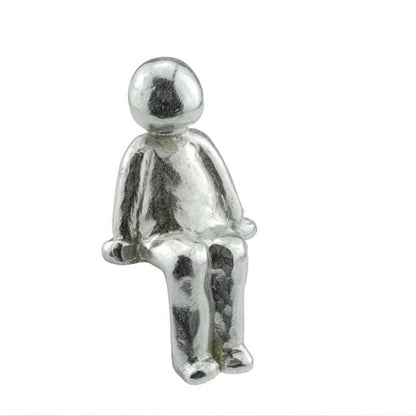 Family Sculpture – Handcrafted Decorative Figurine Representing Family Connection