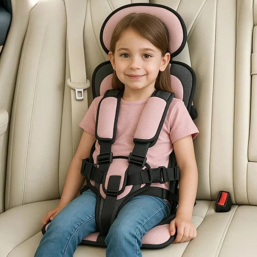 Foldable Child Travel Seat with Five-Point Harness and Quick Installation