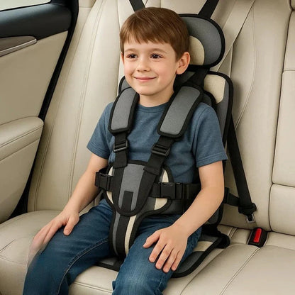 Foldable Child Travel Seat with Five-Point Harness and Quick Installation