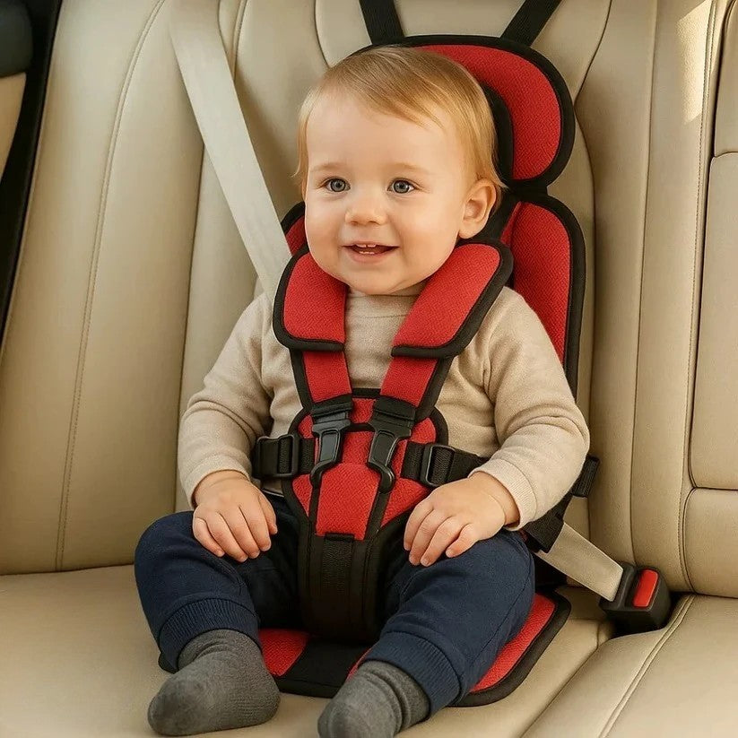 Foldable Child Travel Seat with Five-Point Harness and Quick Installation