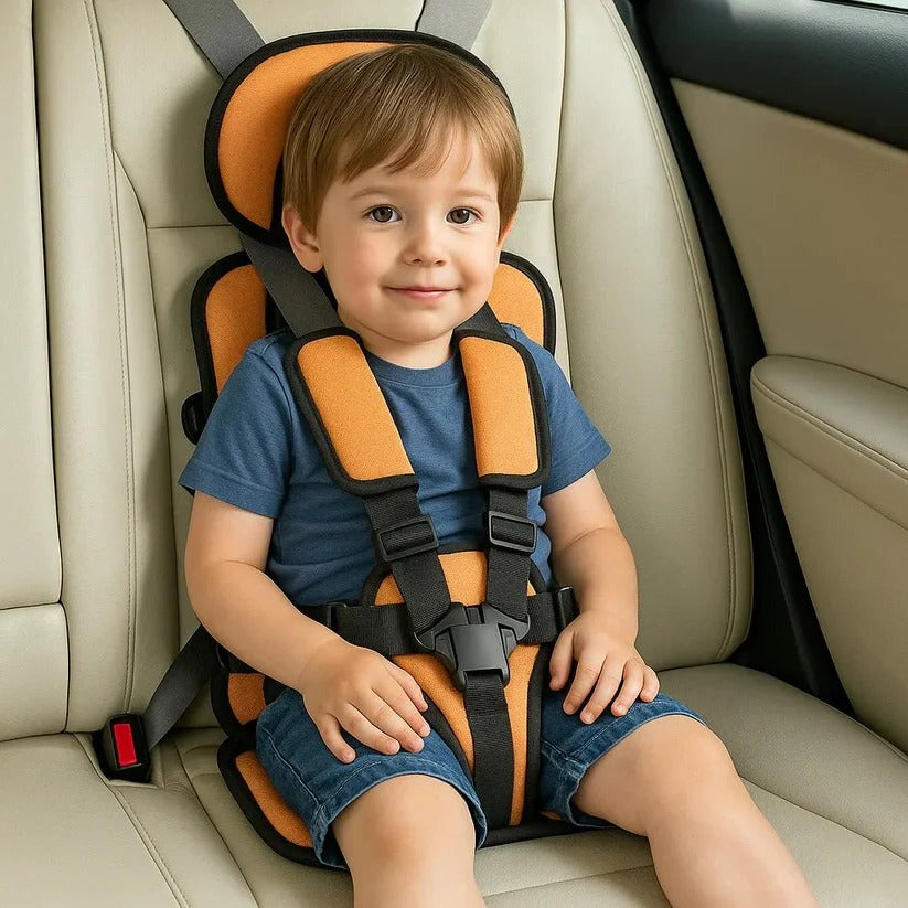 Foldable Child Travel Seat with Five-Point Harness and Quick Installation