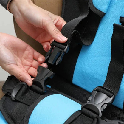 Foldable Child Travel Seat with Five-Point Harness and Quick Installation
