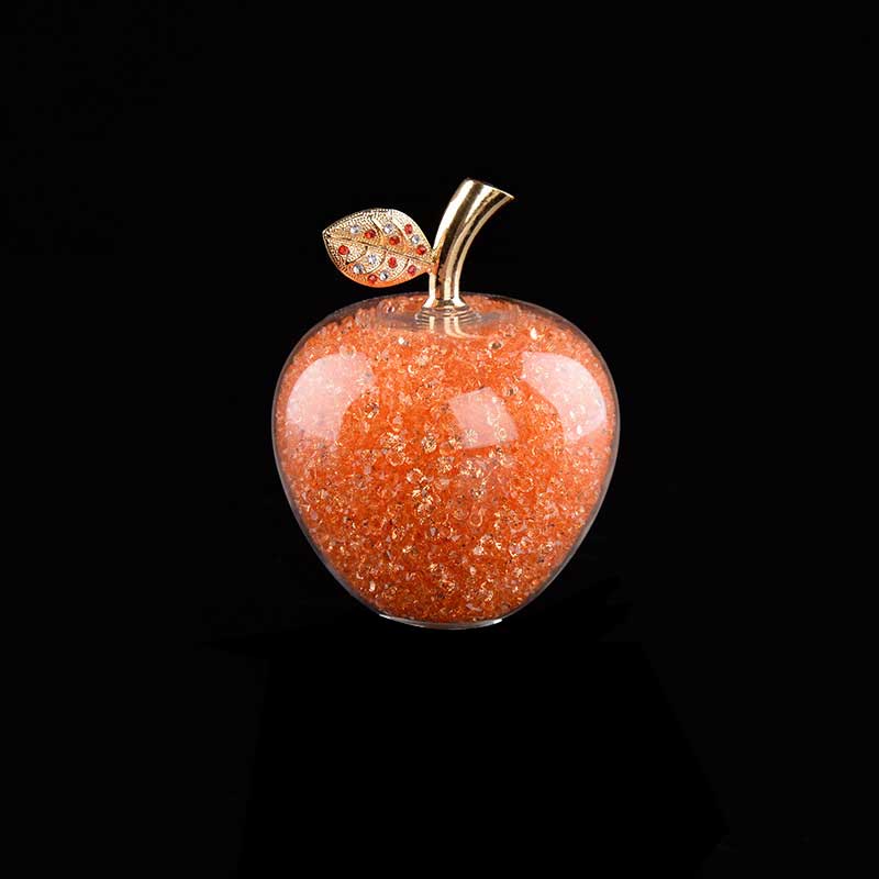 Handcrafted Crystal Apple Figurine with Timeless Decorative Design