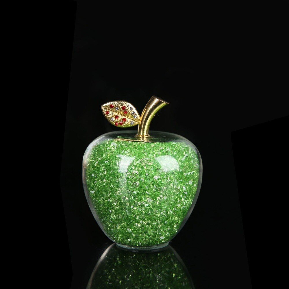Handcrafted Crystal Apple Figurine with Timeless Decorative Design