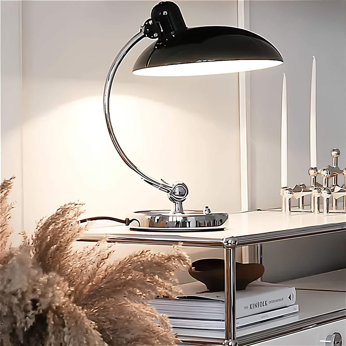 Minimalist Scandinavian Table Lamp – Metal and Wood Lamp with Warm Light