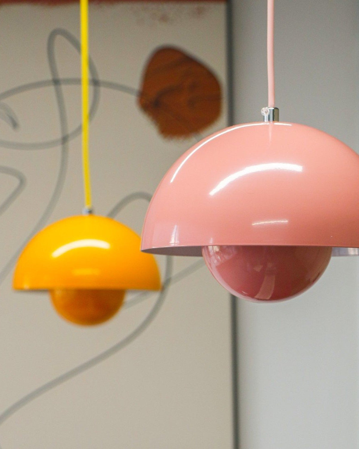 Modern Hanging Ceiling Light with Adjustable Cable and 3000K Warm White Light