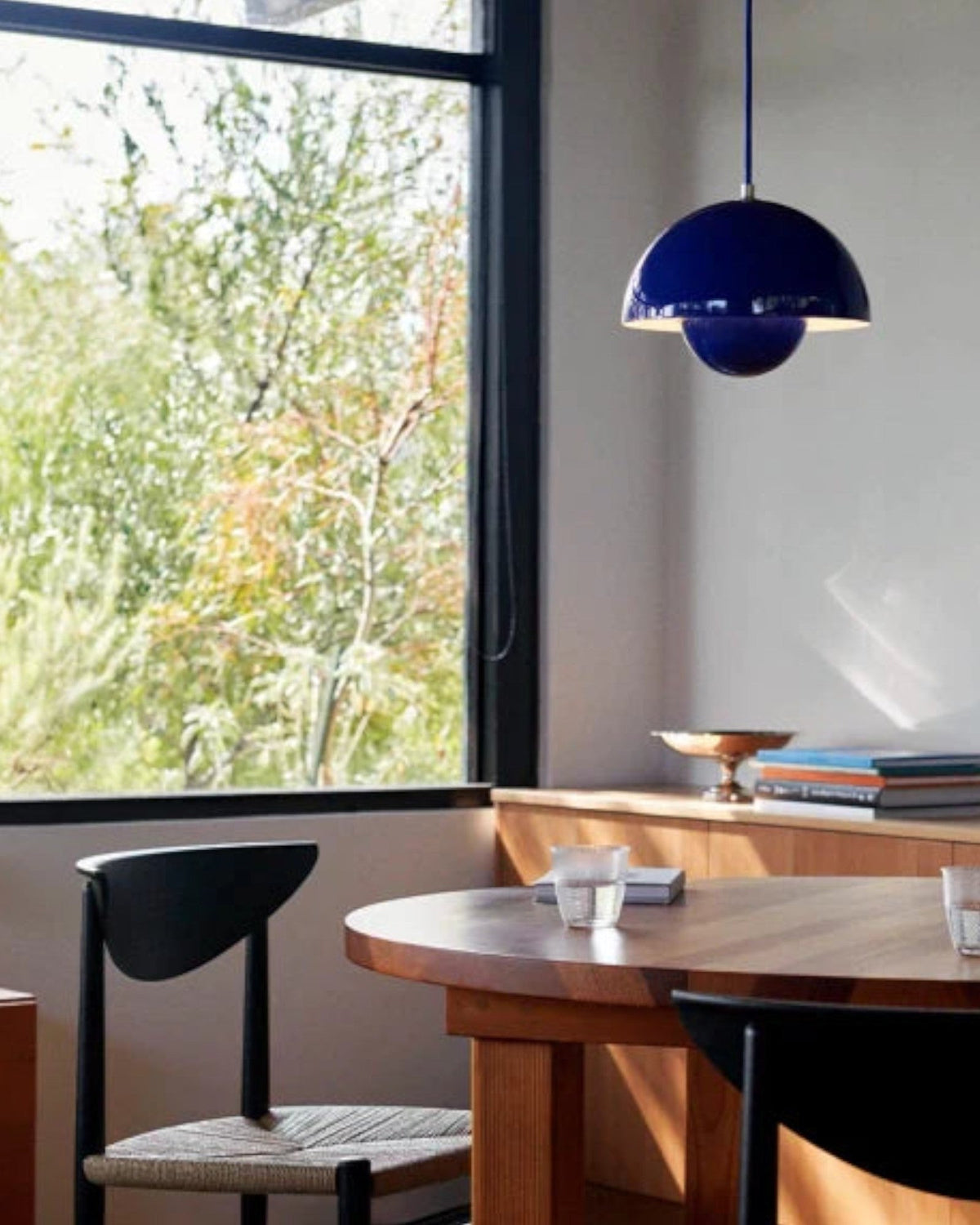 Modern Hanging Ceiling Light with Adjustable Cable and 3000K Warm White Light