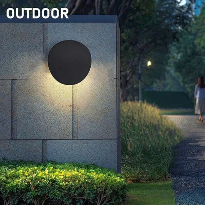 Modern LED Wall Lamp with Minimalist Metal Design