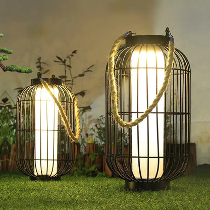 Modern Solar LED Outdoor Lamp with IP44 Protection and Lithium Battery