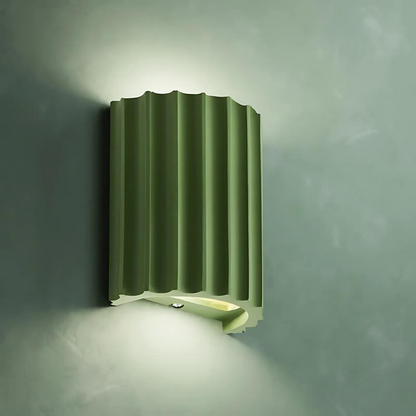 Modern Wave Design Wall Lamp for Elegant Interior Lighting