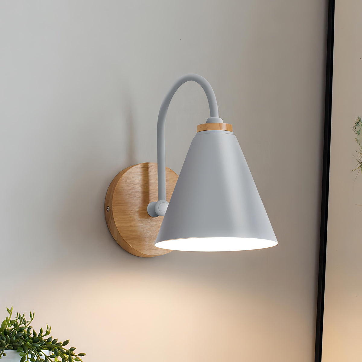 Modern Wooden Wall Light with Scandinavian Minimalist Design