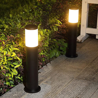Solar LED Garden Path Lights with Automatic On/Off Function and Water-Resistant Design