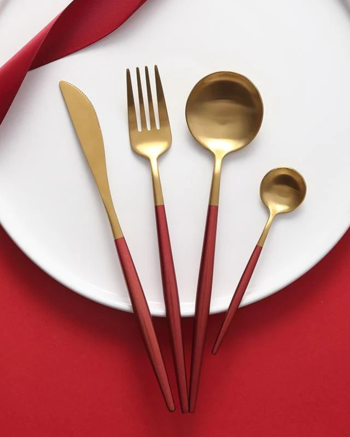 Stainless Steel Cutlery Set with Gold Accents and Matte Black Handles