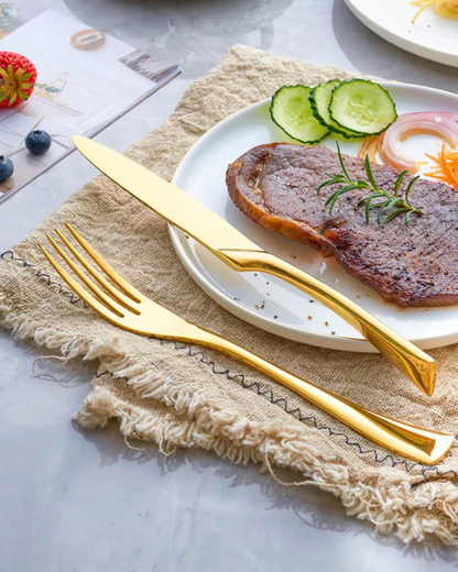 Stainless Steel Cutlery Set with Polished Finish and Ergonomic Design