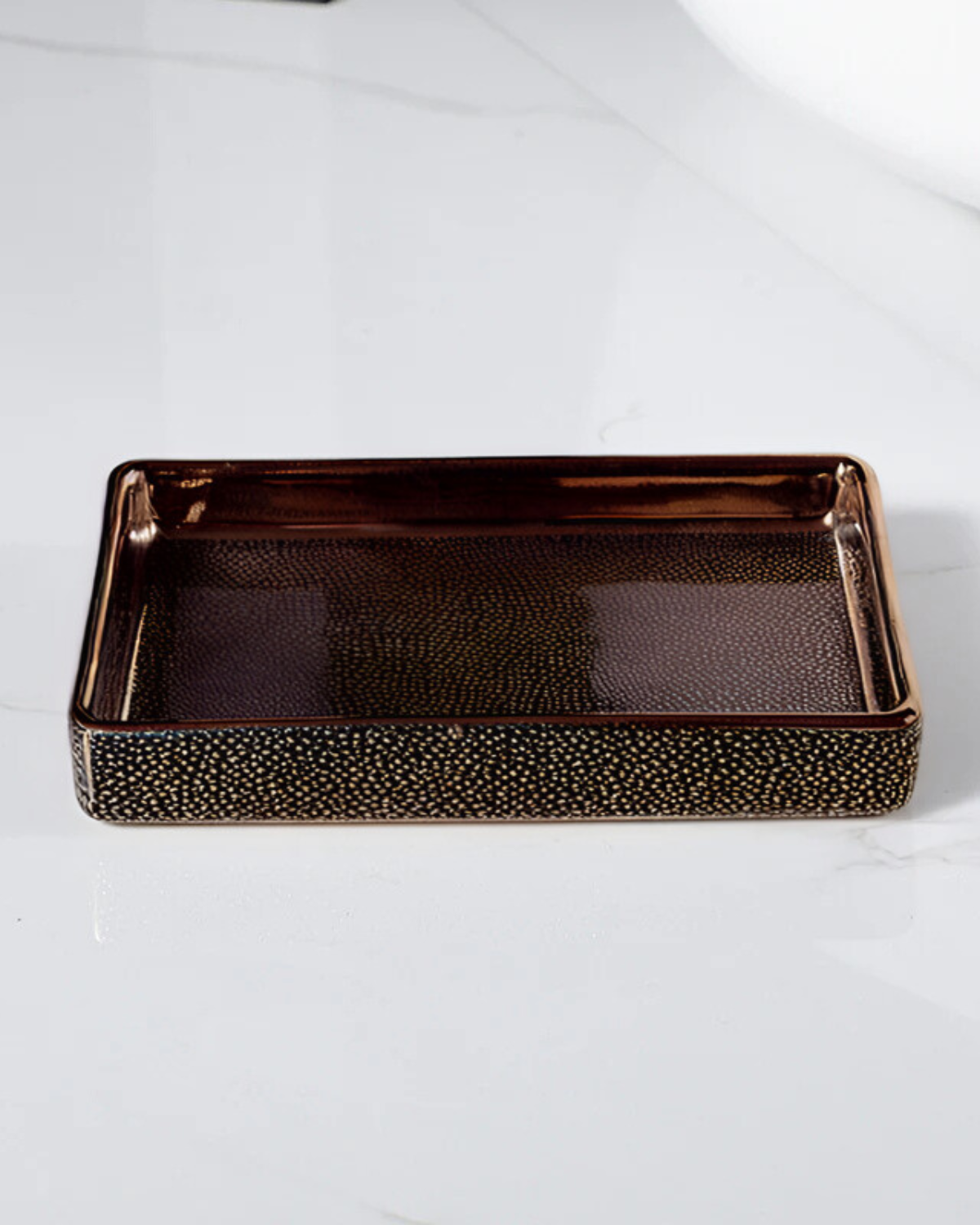 Textured Ceramic Bathroom Set with Gold Accents