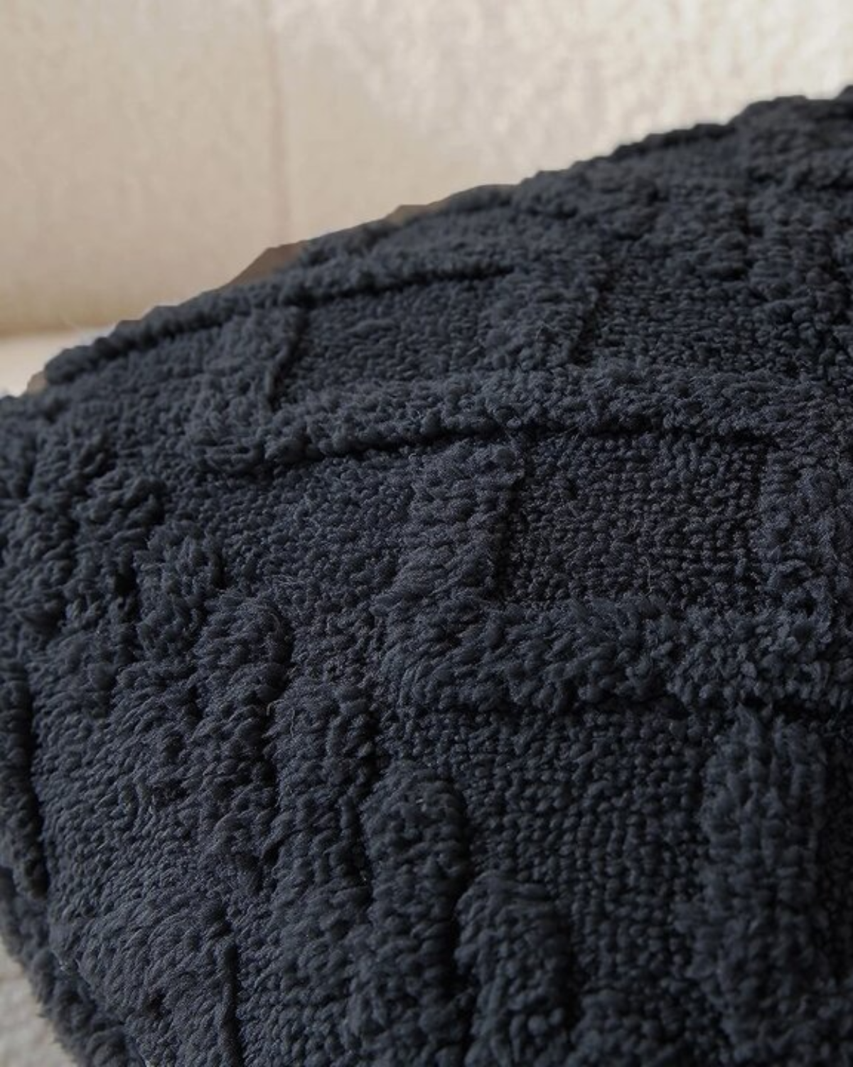 Textured Geometric Cushion Cover for Modern Interiors