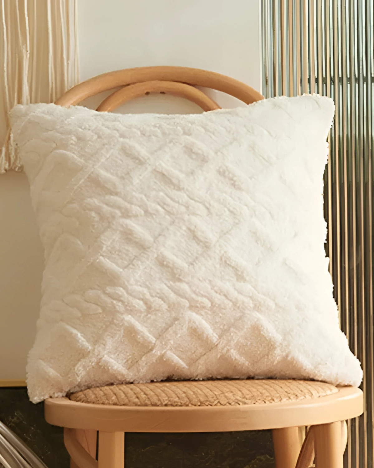 Textured Geometric Cushion Cover for Modern Interiors