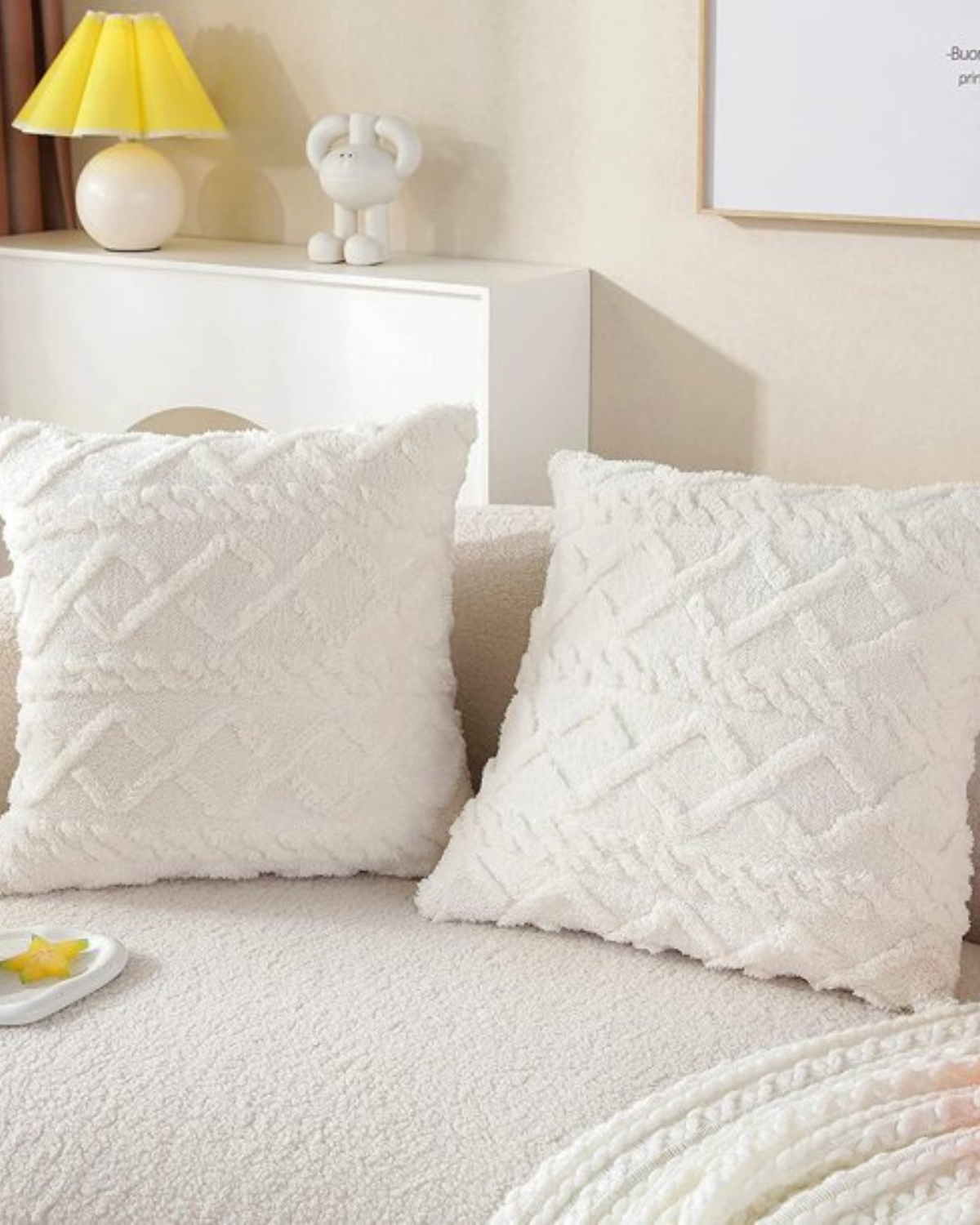 Textured Geometric Cushion Cover for Modern Interiors