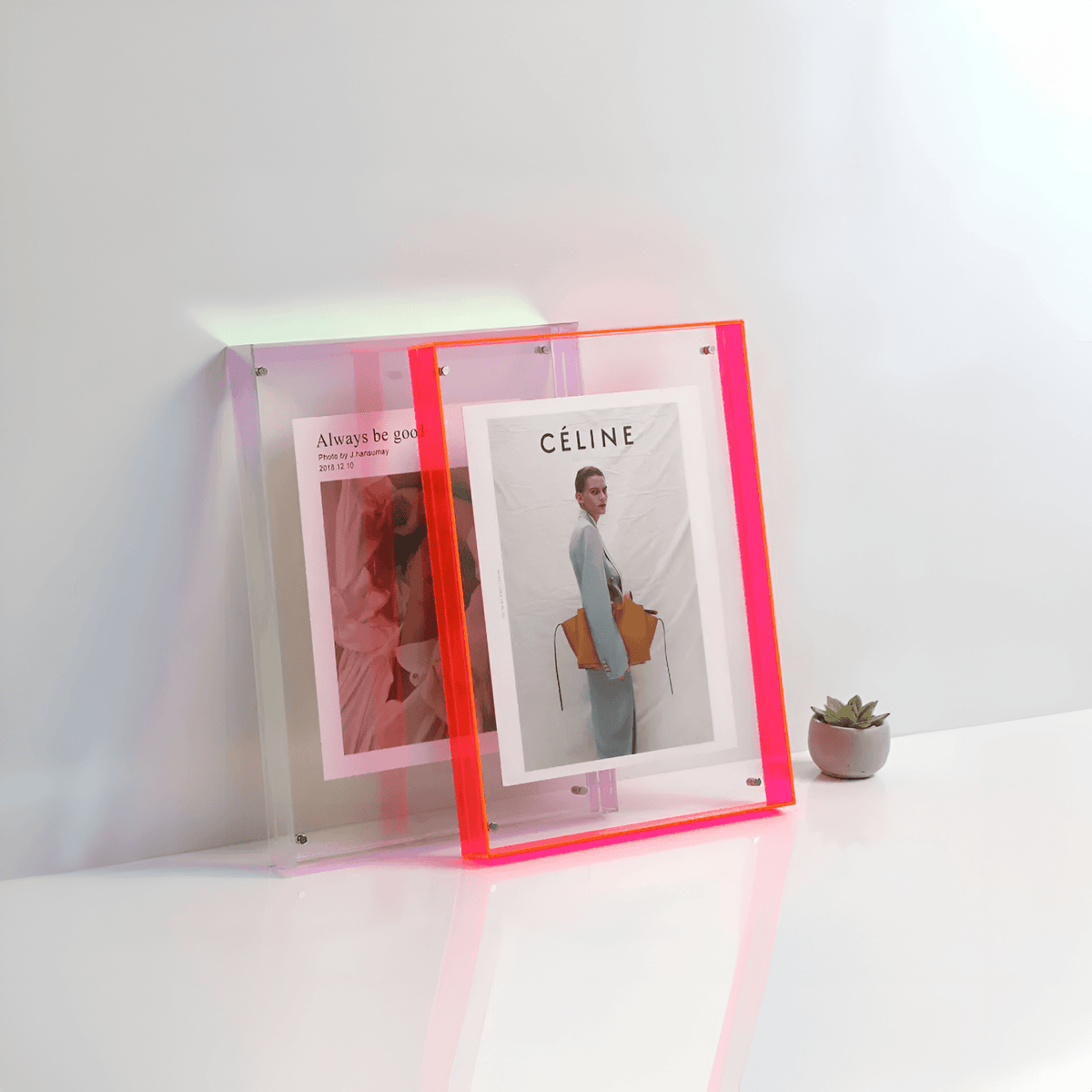 Transparent Acrylic Photo Frame with Minimalist Modern Design