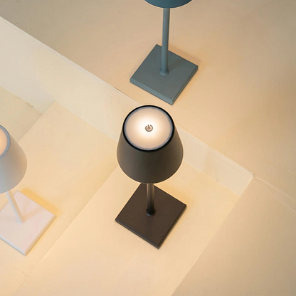 Wireless Table Lamp with Adjustable Brightness and Colour Temperature