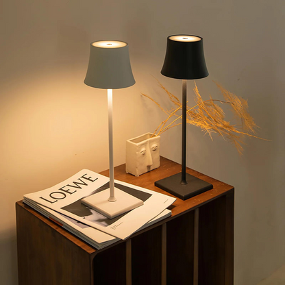 Wireless Table Lamp with Adjustable Brightness and Colour Temperature